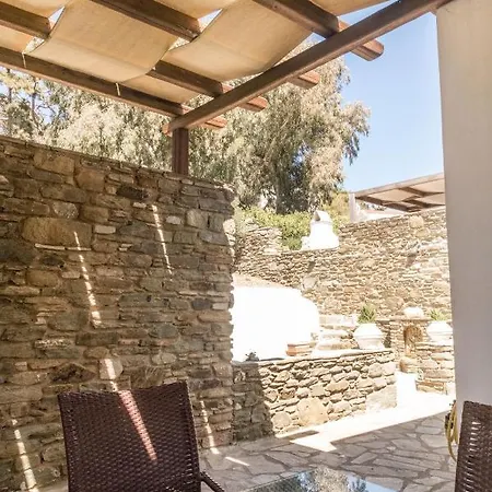 Tinos Cycladic House 펜션