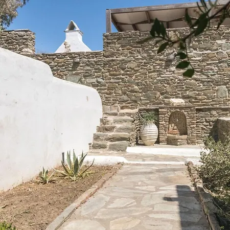 Tinos Cycladic House * Kariá